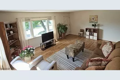 121 W Hanover Ave, Morris Plains, NJ 07950 - Photo 3