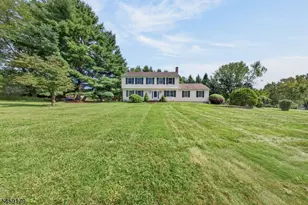 54 Blossom Hill Rd, Clinton Township, NJ 08833 - Photo 23