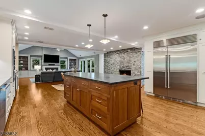 421 Ridgewood Ave, Glen Ridge, NJ 07028 - Photo 15