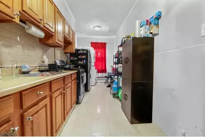 319 Harrison Ave, Garfield, NJ 07026 - Photo 23