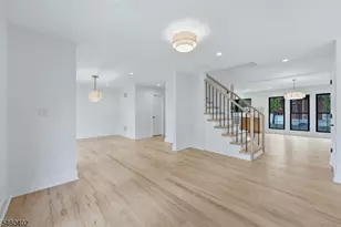 2 Byron Ct, Westfield, NJ 07090 - Photo 23