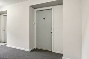 60 Drake Ln, Roxbury Township, NJ 07852 - Photo 3
