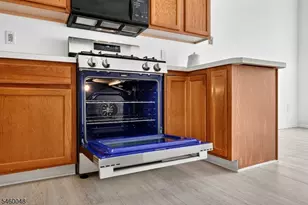 706 Dawson Pl, Hanover Township, NJ 07981 - Photo 11