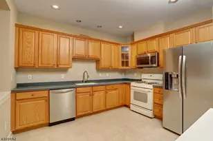 215 Raymound Blvd, Parsippany, NJ 07054 - Photo 5
