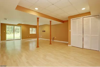 215 Raymound Blvd, Parsippany, NJ 07054 - Photo 17