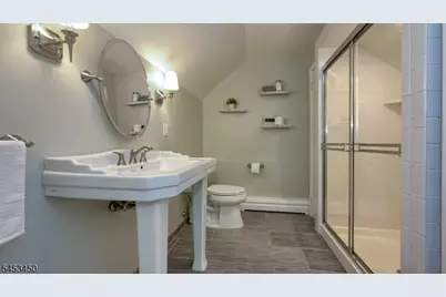 34 Grandview Dr, Wayne, NJ 07470 - Photo 27