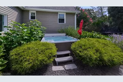 34 Grandview Dr, Wayne, NJ 07470 - Photo 37