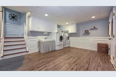 34 Grandview Dr, Wayne, NJ 07470 - Photo 35