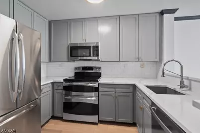 24 Ave At Port Imperial #B37, West New York, NJ 07093 - Photo 5