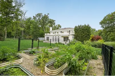 7 Gordon Rd, Essex Fells, NJ 07021 - Photo 35