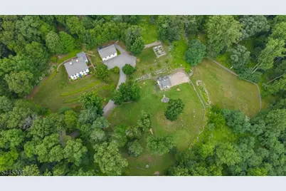 911 Ravine Rd, Lebanon Township, NJ 07830 - Photo 43
