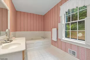 911 Ravine Rd, Lebanon Township, NJ 07830 - Photo 19