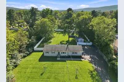 5 Old Farmers Rd, Washington Township, NJ 07853 - Photo 41
