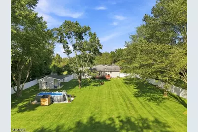 5 Old Farmers Rd, Washington Township, NJ 07853 - Photo 29