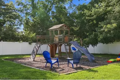 5 Old Farmers Rd, Washington Township, NJ 07853 - Photo 27