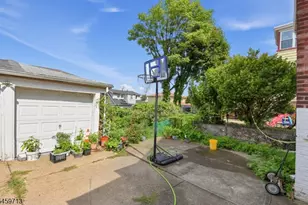 114 Sheridan Ave, Clifton, NJ 07011 - Photo 17
