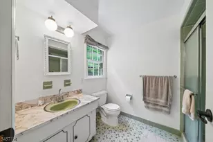 15 Mt Vernon Ct, Livingston, NJ 07039 - Photo 25