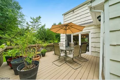 15 Mount Vernon Ct, Livingston, NJ 07039 - Photo 39