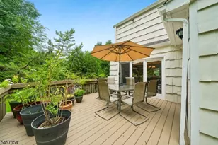 15 Mt Vernon Ct, Livingston, NJ 07039 - Photo 39