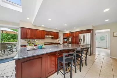 15 Mount Vernon Ct, Livingston, NJ 07039 - Photo 15