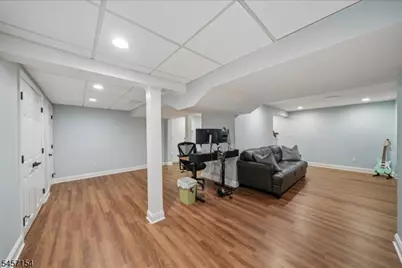 15 Mount Vernon Ct, Livingston, NJ 07039 - Photo 35