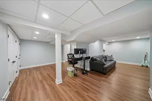 15 Mt Vernon Ct, Livingston, NJ 07039 - Photo 35