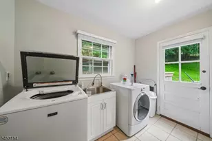 15 Mt Vernon Ct, Livingston, NJ 07039 - Photo 23