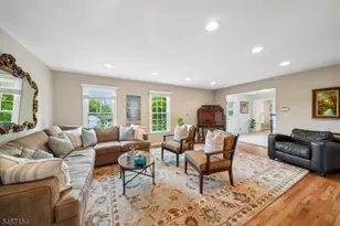 15 Mt Vernon Ct, Livingston, NJ 07039 - Photo 9