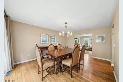 15 Mount Vernon Ct, Livingston, NJ 07039 - Photo 11