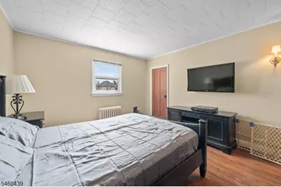 10 Sussex Rd, Clifton, NJ 07012 - Photo 13