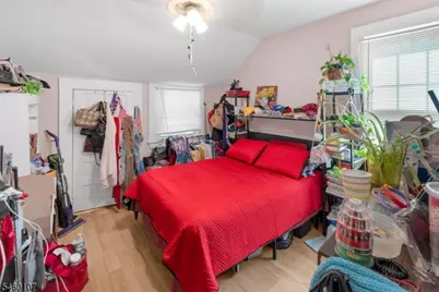 256 Edmund Ave, Paterson, NJ 07502 - Photo 9