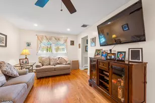 4 Harrison Rd, Roxbury Township, NJ 07876 - Photo 13
