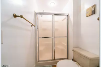 96 Broad St, Flemington, NJ 08822 - Photo 21