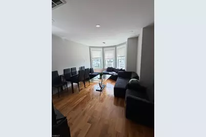 415 E 3rd Ave #2R, Roselle, NJ 07203 - Photo 3