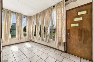 15 Candy Ct, Edison, NJ 08817 - Photo 3