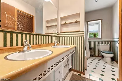 15 Candy Ct, Edison, NJ 08817 - Photo 9