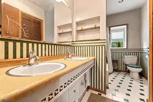 15 Candy Ct, Edison, NJ 08817 - Photo 9