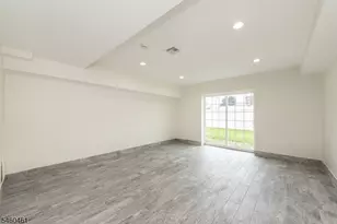 24 Van Pelt Pl, Little Falls Township, NJ 07424 - Photo 21