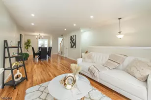 24 Van Pelt Pl, Little Falls Township, NJ 07424 - Photo 13