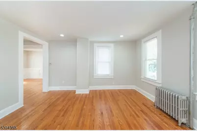 13 Malcolm St, Morristown, NJ 07960 - Photo 5