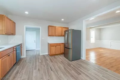13 Malcolm St, Morristown, NJ 07960 - Photo 9