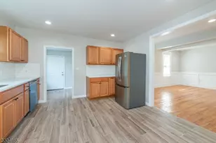 13 Malcolm Street (13), Morristown, NJ 07960 - Photo 9