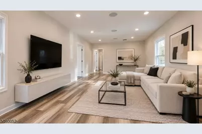 136 W Colfax Ave, Roselle Park, NJ 07204 - Photo 3