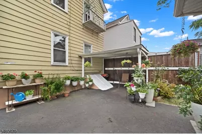 32 E Russell St, Clifton, NJ 07011 - Photo 27