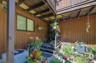 4 Davos Dr, Vernon, NJ 07462 - Photo 3