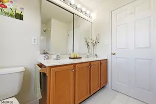925 Tyler Cir, Greenwich Township, NJ 08886 - Photo 39