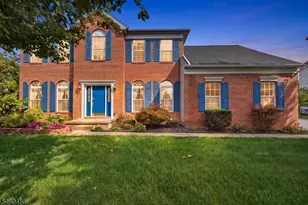 925 Tyler Cir, Greenwich Township, NJ 08886 - Photo 1