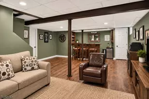 317 Newark Pompton Turnpike, Pequannock Township, NJ 07444 - Photo 11