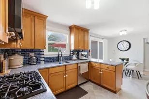 353 Whitewood Rd, Union Township, NJ 07083 - Photo 15