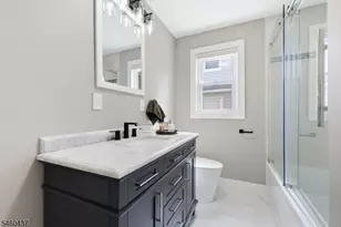353 Whitewood Rd, Union Township, NJ 07083 - Photo 19